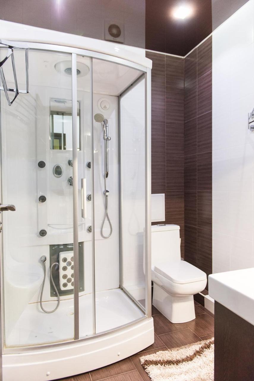 Apartment On Kunayeva 38 Шимкент Екстериор снимка