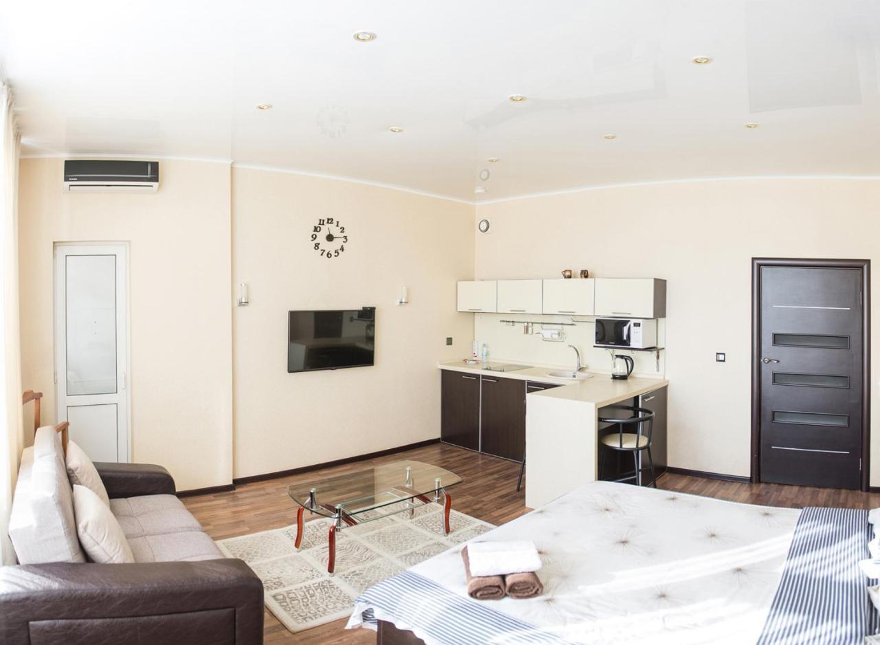 Apartment On Kunayeva 38 Шимкент Екстериор снимка